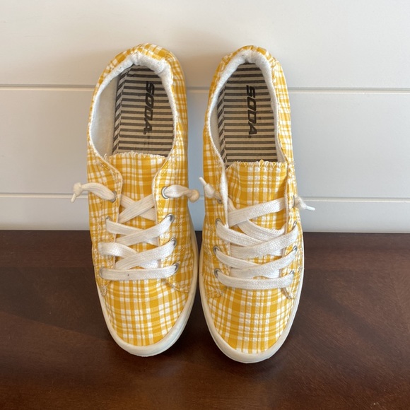 Soda slip on sneakers - Picture 2 of 9